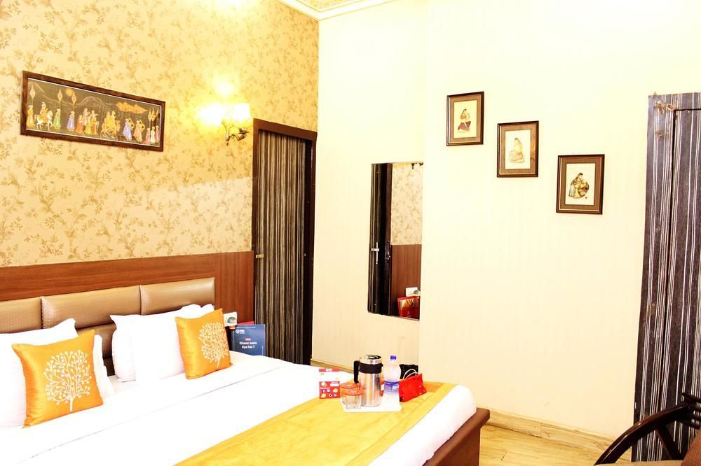 Oyo Rooms Nangli Circle อัลวาร์ ภายนอก รูปภาพ